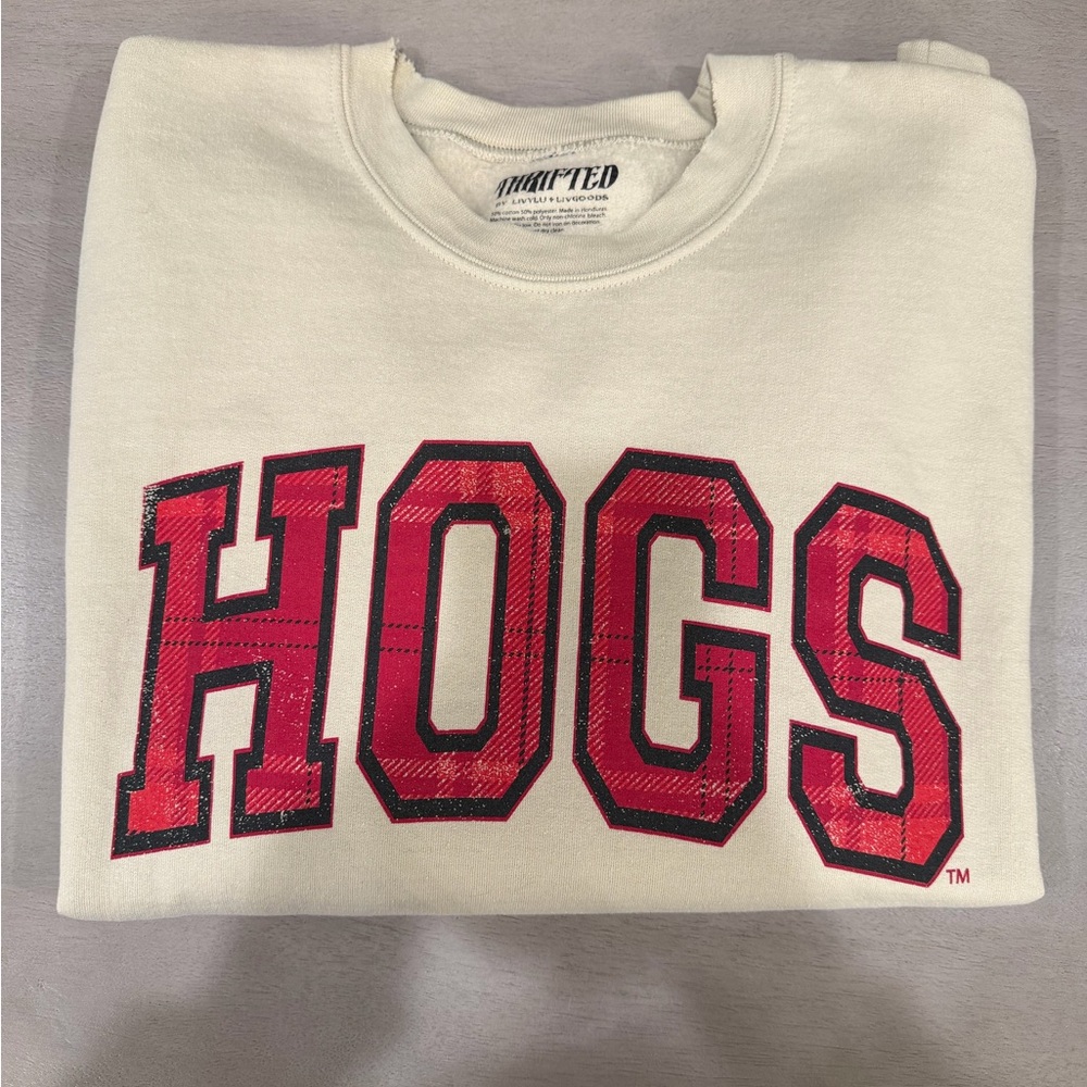 Tan Sweatshirt with Red 'HOGS' Print